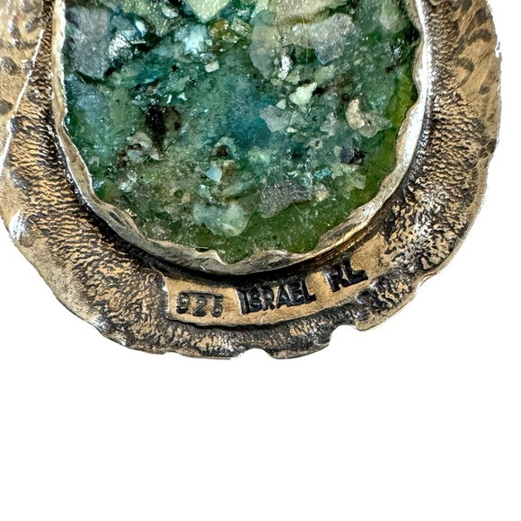 Vintage iridescent shell large pendant! - Picture 9 of 10